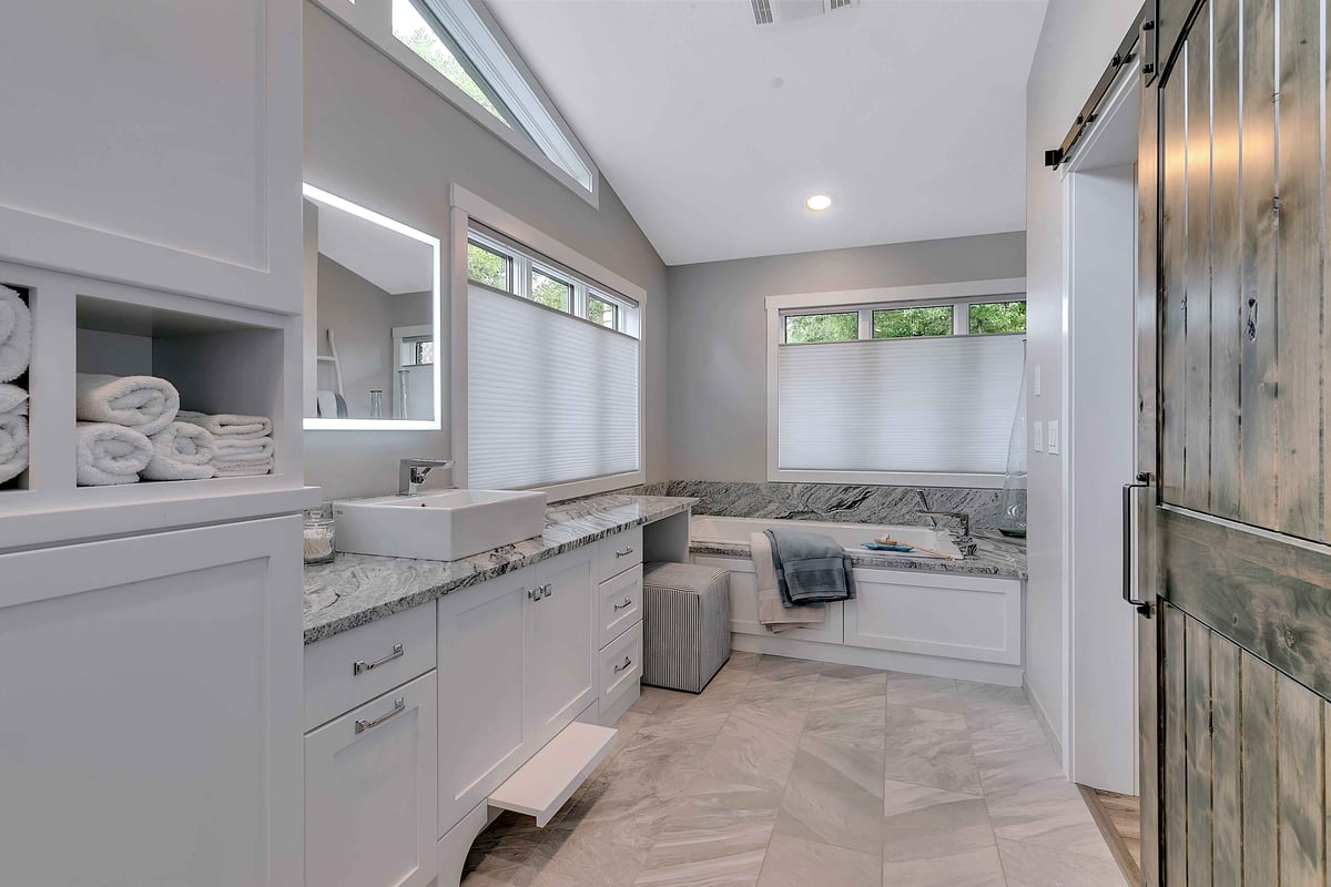So Fresh Bathroom