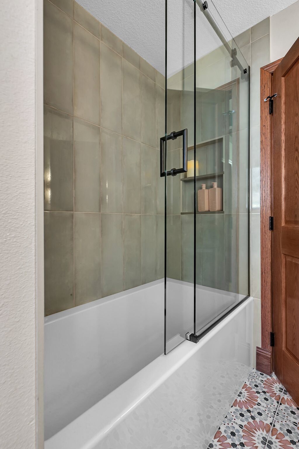 Bathroom Shower Tile